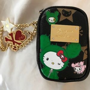 Sanrio x Tokidoki Sandy Carry Pouch